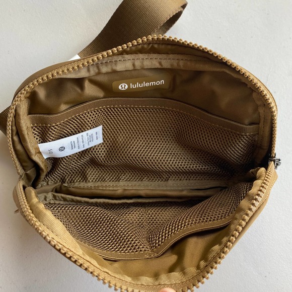 NWT Lululemon Everywhere Belt Bag 1L Allspice Fall Limited Color Way Light Brown - Picture 10 of 13